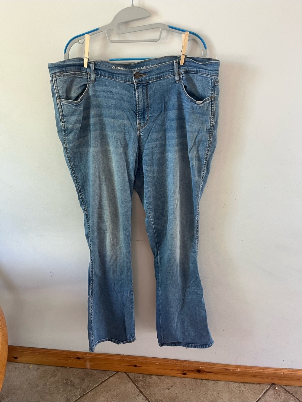 Old Navy Micro-Flare Mid-Rise Jeans - Light Blue